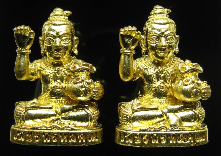 **ทีเดียว 2 องค์ กุมารทอง เพชรพรหมคุณ หลวงปู่หงษ์ พรหมปัญโญ กันอุดผงและเม็ดข้าวสารหิน เคาะเดียวแดง**
