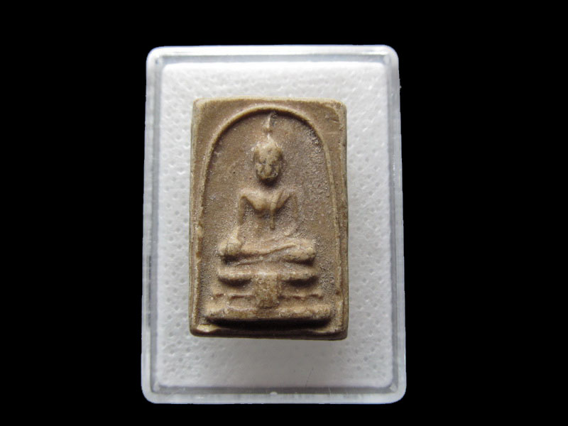พระพิมพ์พระประธาน ไม่ทราบวัดครับ(ผงน้ำมัน)..เริ่ม20บาท/.F.66