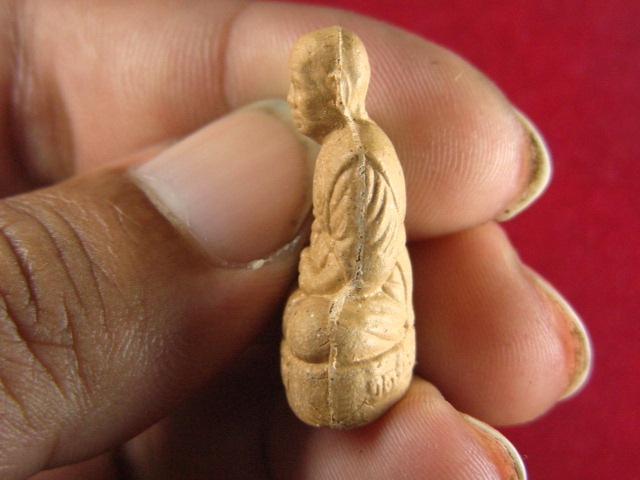 "จ่าสันต์" แดงเคาะเดียว/หลวงปู่อั๊บ เขมจาโร  เนื้อผงพุทธคุณ วัดท้องไทร นครปฐม 