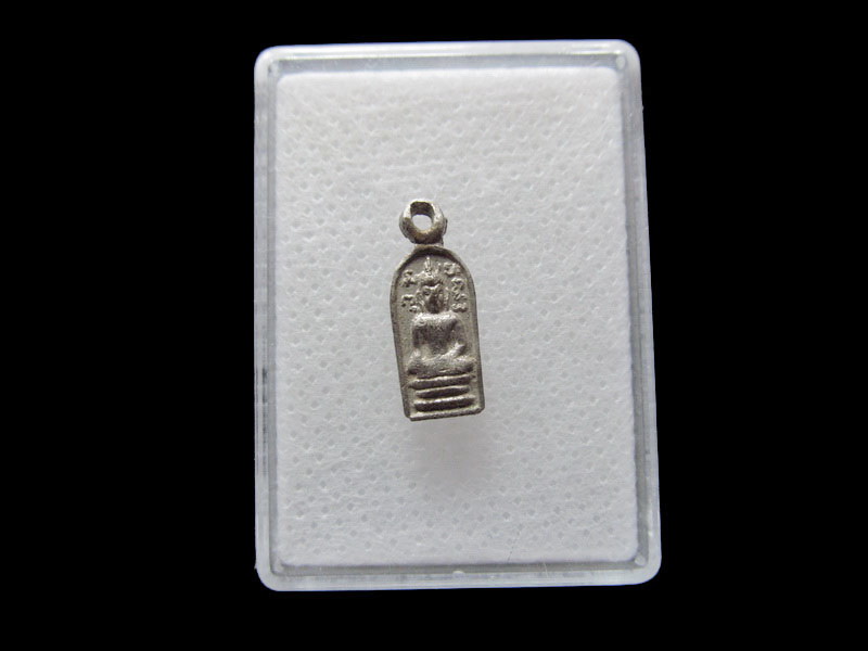 พระใบมะขามพระพุทธ หลัง นางกวัก ไม่ทราบ..เริ่ม20บาท/.F139