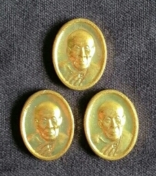 3 เหรียญ หลวงปู่คำบุ คุตตจิตโต เหรียญเล็กสวยครับ เคาะครั้งเดียวครับ