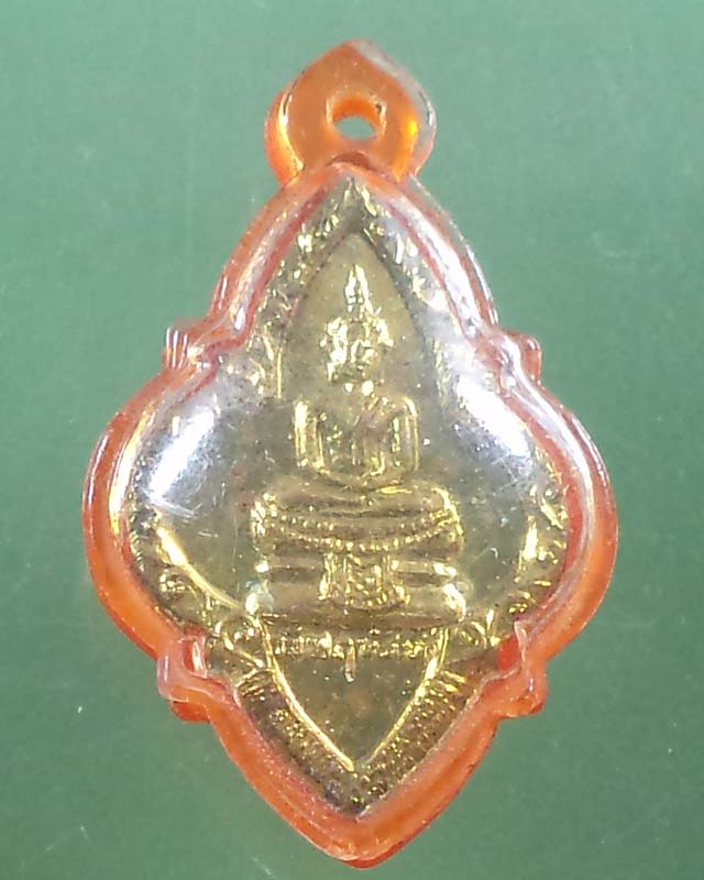 พระประจำวันหลวงปู่ทิม เลี่ยมเดิม**เคาะเดียว**