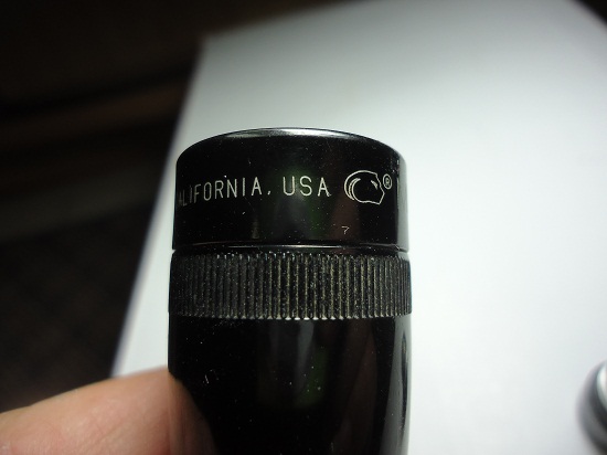 รายการวัดใจ!!!!!!!ไฟฉายไอ้กันแท้ๆ MINI MAGLITE CALIFORNIA USAแท้นะครับ ดูจากรูปเลย
