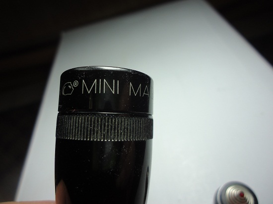 รายการวัดใจ!!!!!!!ไฟฉายไอ้กันแท้ๆ MINI MAGLITE CALIFORNIA USAแท้นะครับ ดูจากรูปเลย