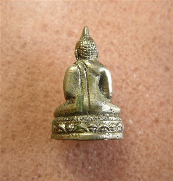 พระกริ่งวัดราชบพิตร ปางสมาธิฐานต่ำ กรุงเทพฯ ปี2511 เนื้ออัลปาก้า