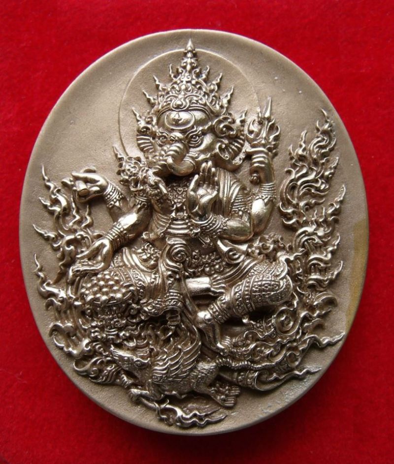 พระพิฆเนศ เทพแห่งความสำเร็จ  โดย อ.เฉลิมชัย โฆษิตพิพัฒน์