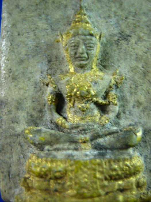 พระแก้วมรกต เนื้อเก่า ทาทอง หลังยันต์