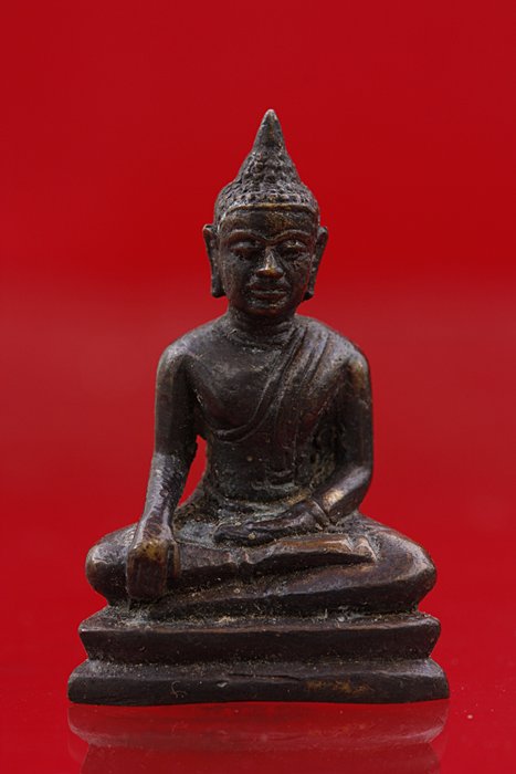 รูปหล่อพระพุทธไม่ทราบที่