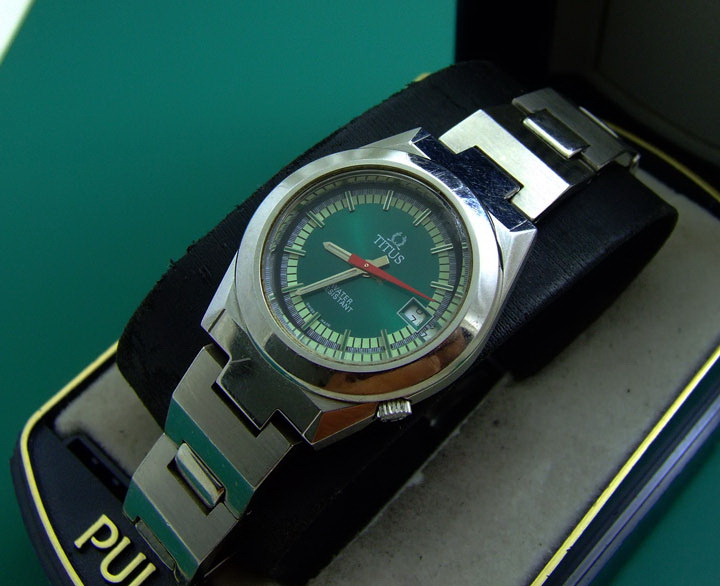 TITUS SWISS MADE
