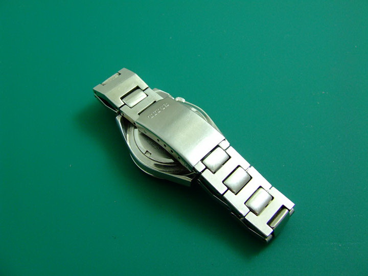 TITUS SWISS MADE