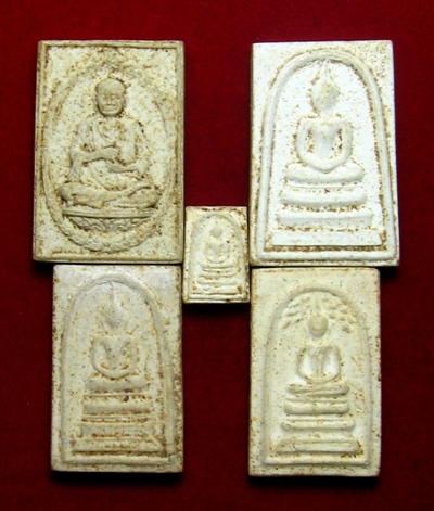 สมเด็จวัดระฆัง118ปีครบชุด5องค์ครับ
