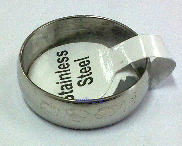 แหวน Stainless Steel หลวงพ่อเปิ่น วัดบางพระ จ.นครปฐม เบอร์ 18 พร้อมจารรอบแหวน