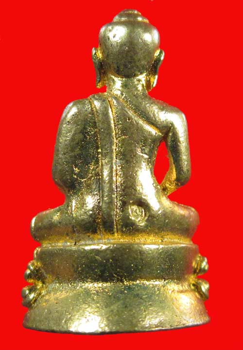 พระชัยวัฒน์ไจยะเบงชร(เนื้อทองจังโก๋)หลวงปู่ครูบาอิน อินโท วัดคันธาวาส(ทุ่งปุย) จ.เชียงใหม่ องค์6