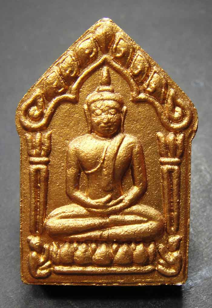 พระขุนแผนพรายกุมาร เนื้อผงพรายกุมาร ผสมว่านสบู่เลือด ฝังตะกรุดเงินคู่