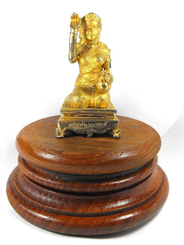 พระบูชานางกวักมหาเศรษฐ๊ หลวงปู่หมุน วัดบ้านจาน "รุ่นมหาเศรษฐี ปี2544"