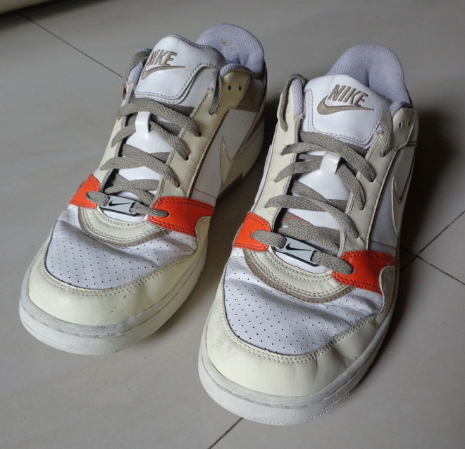 รองเท้า NIKE ของแท้