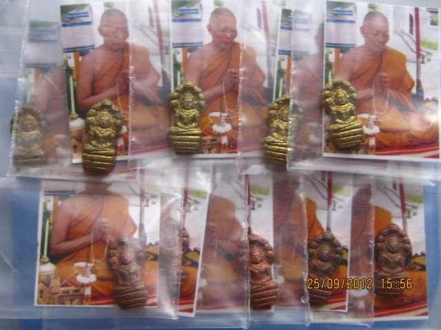 ***วัดใจ 10 องค์ พระปรกใบมะขาม หลวงพ่อสาคร วัดหนองกรับ ทองเหลือง 5 องค์ ทองแดง 5 องค์