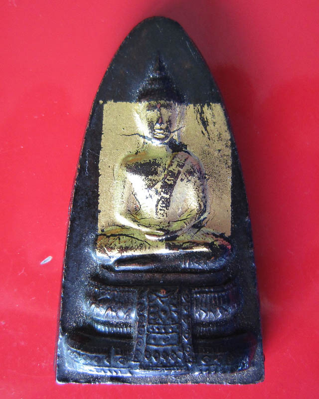 หลวงตาจวน วัดไก่เตี้ย สุพรรณบุรี(พิมพ์พระประธานใหญ่หรือพิมพ์พระแก้ว)                       )