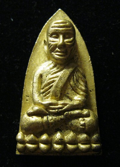 หลวงปู่ทวดเตารีดใหญ่ วัดพลานุภาพ หล่อหนา สวย