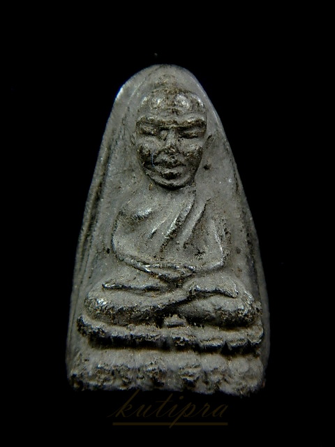 หลวงปู่ทวดเนื้อว่าน วัดนาประดู่(ผสมมวลสารปี97)พิมพ์ใหญ่