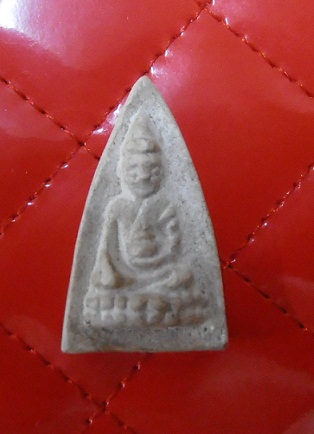 พระพุทโธน้อย คุณแม่บุญเรือน โตงบุญเติม