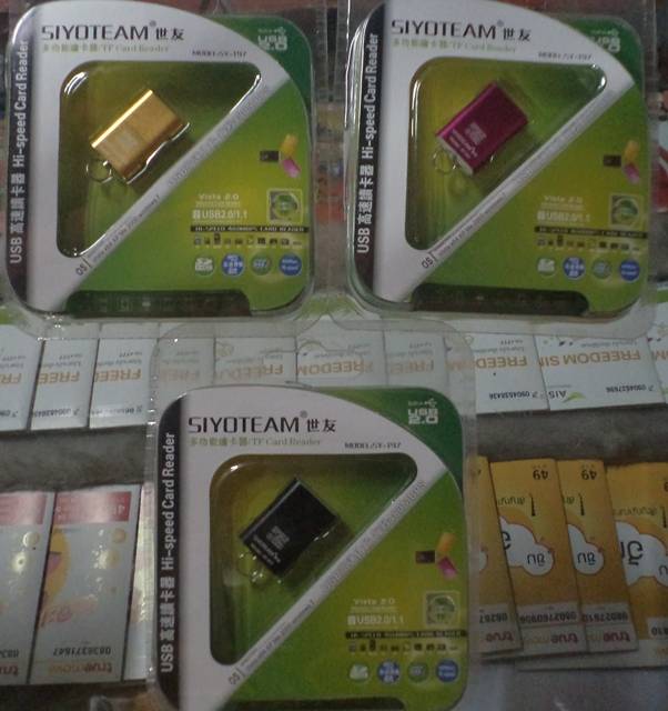 ***100เดียวครับ*** กร์าดรีดเดอร์ ใส่เมมโมรี่ตัวเล็ก หรือไว้ใช้งานเป็นเฟรชไดร์ก็ได้(ไว้เก็บข้อมูล)