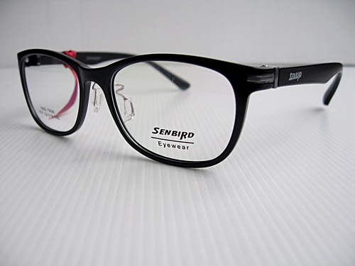 กรอบ แว่น SENBIRD ทรงกรอบเต็มสีดำ รุ่นนี้น้ำหนักเบาค่ะ
