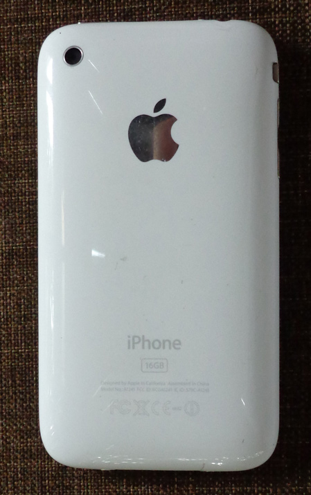 iPhone 3G 16GB ของแท้ครับ white สวยๆเลยครับ / Wifi เร็ว เล่นเน็ตสะใจ