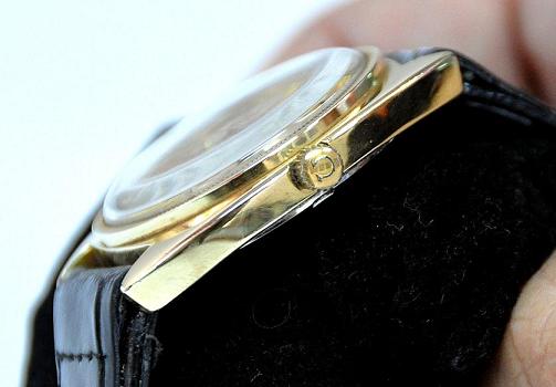 นาฬิกาข้อมือ omega constellation ชาย 