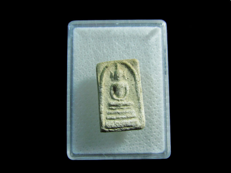 พระสมเด็จคะแนนพิมพ์อกครุฑวัดประสาทปี06...เริ่ม20บาท/.กฐิน วบ.106