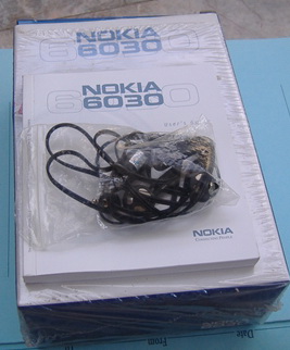 โทรศัพท์ NOKIA 6030 จอสีครบชุดใช้งานได้ ครับ