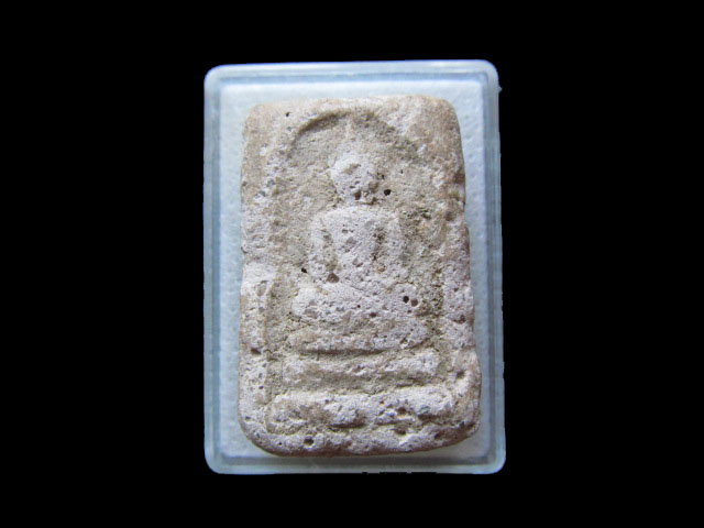 พระสมเด็จ ไม่ทราบวัดครับ .เริ่ม20บาท/.L.16