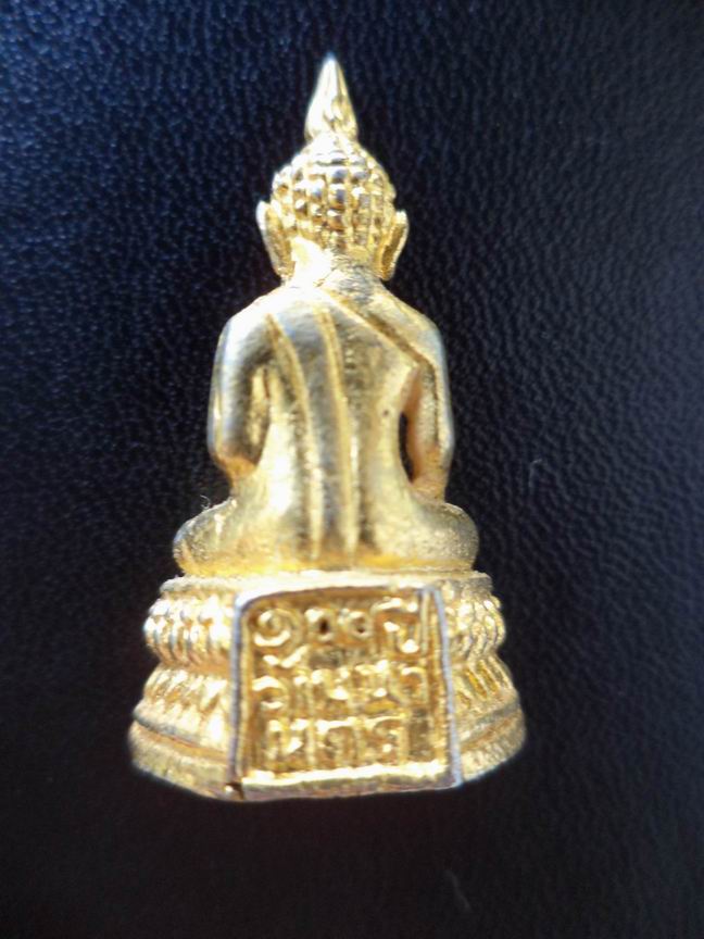 รูปหล่อพระพุทธ กะไหล่ทองสวยๆ เคาะเดียวครับ (2)