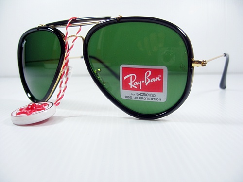 แว่นกันแดด Ray Ban เคาะเดียว
