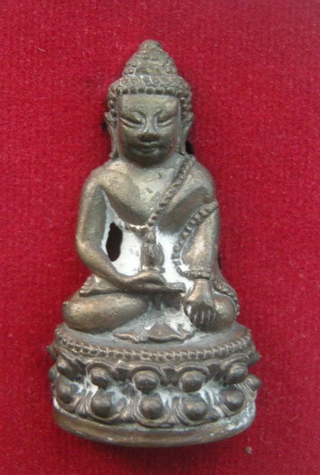 องค์สุดท้ายแล้วครับ จัดวัดใจเลยครับ พระกริ่งชินบัญชร หลวงปู่บัว ถามโก เพชรกลับ นวะก้นทองแดง