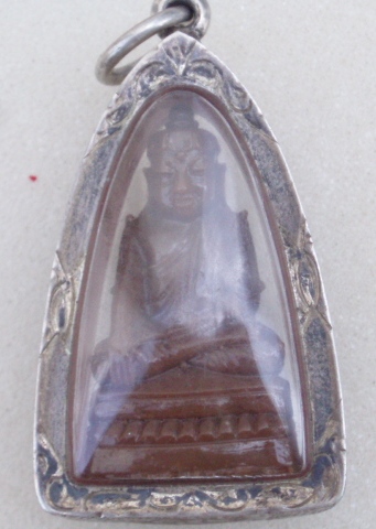 พระบัวเข็ม รุ่นสำเร็จสมปรารถนา วัดพระบาทปางแฟน จ.เชียงใหม่ (เลี่ยมเงิน)