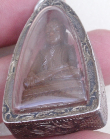 พระบัวเข็ม รุ่นสำเร็จสมปรารถนา วัดพระบาทปางแฟน จ.เชียงใหม่ (เลี่ยมเงิน)