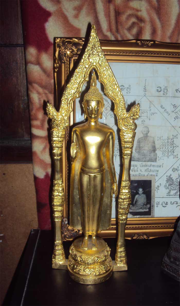 พระร่วงโรจนฤทธิ์วัดกระจังกรุงเทพ