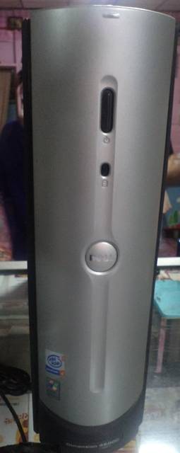ขายคอมพิวเตอร์(ตั้งโต๊ะ)  มือสองสภาพ100เปอร์เซ็นต์ ยี่ห้อ DELL อุปกรณ์ครบชุด