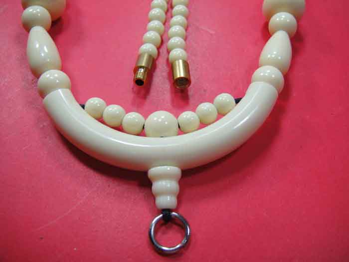 สร้อยลูกประคำกระดูกช้าง สุภาพบุรุษ ( Elephant Bone Buddhist Prayer Beads Mala Necklace)