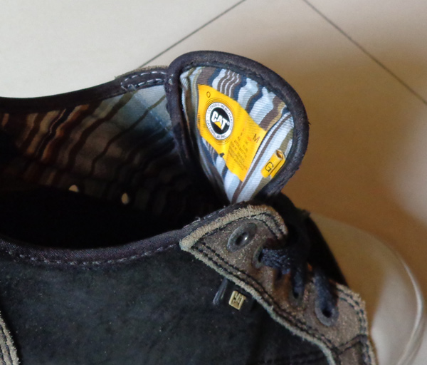 รองเท้า CATERPILLAR ของแท้ครับ