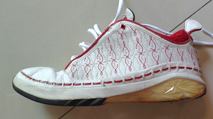 รองเท้า AIR JORDAN