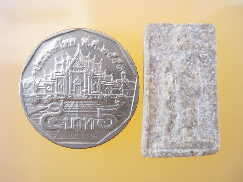 สิวลี เนื้อผง หลังลายเซ็นต์ อาจารย์เชื้อ วัดสะพานสูง