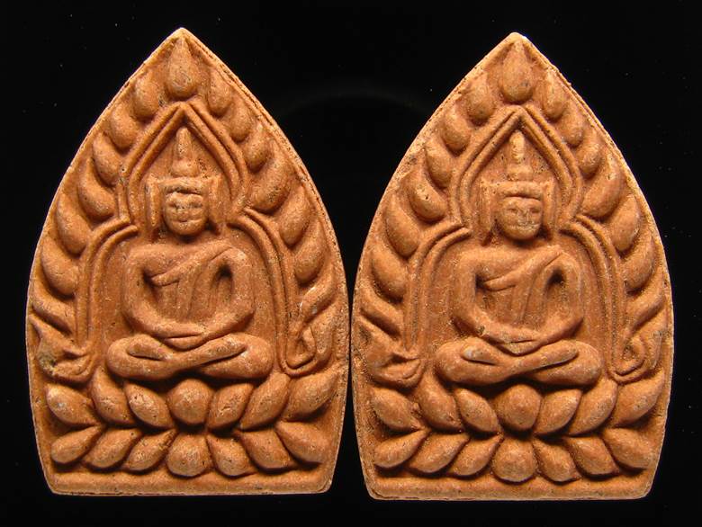 **ที่เดียว 2 องค์ พระผงขมิ้นเศก เจ้าสัวสยาม หลวงพ่อคง วัดกลางบางแก้ว ตะกุดเงิน เคาะเดียวแดง**BJ12