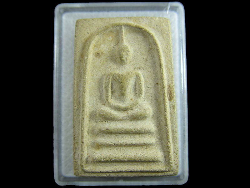 พระสมเด็จ ไม่ทราบวัดครับ .เริ่ม20บาท/.A-29