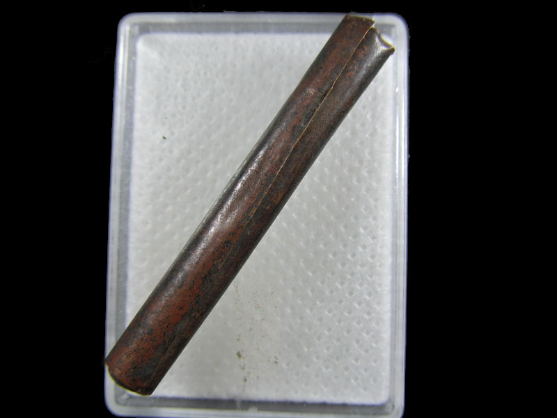 ตะกรุดทองแดงเก่าขนาด 4cm. ไม่ทราบที่ครับ .เริ่ม20บาท/.A-187