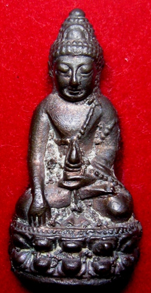 พระกริ่งอุดมมงคลสุขวัดเลา