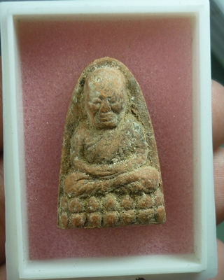 หลวงปู่ทวดหลังสิงห์ วัดเวฬุวัน จ.ร้อยเอ็ด