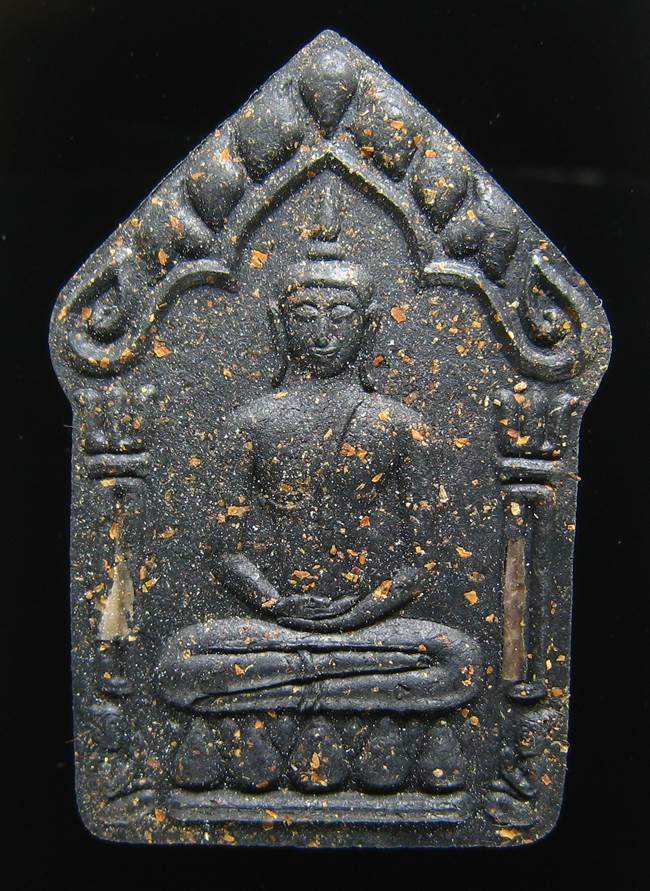 **ขุนแผนพลายกุมาร พิมพ์ใหญ่ หลวงปู่ฤทธิ์ วัดชลประทานราชดำริ ปี 47 ฝั่งตะกรุดเงิน เคาะเดียวแดง**BJ11