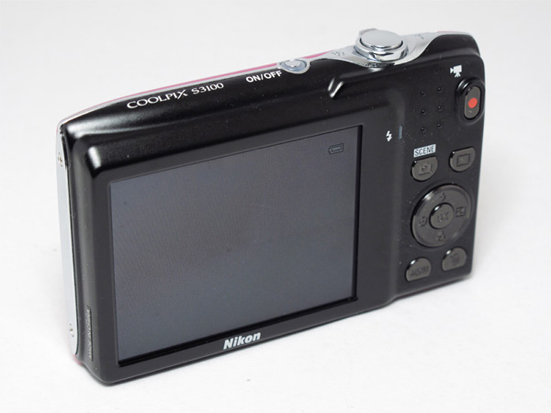 กล้องดิจิตอลมือสอง สภาพสวยมาก Nikon Coolpix S3100+SD4GB+Case